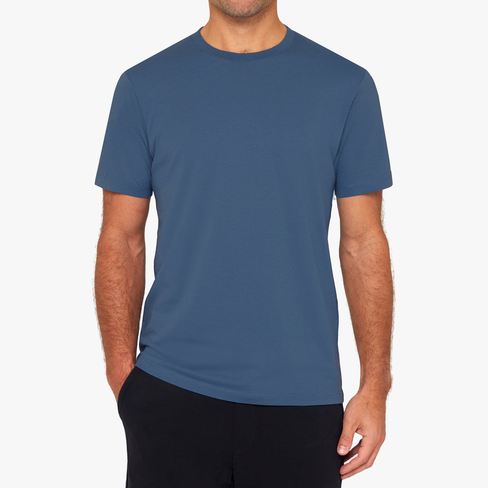 Uniform Standard Men's organic cotton minimalist t-shirt in Blue