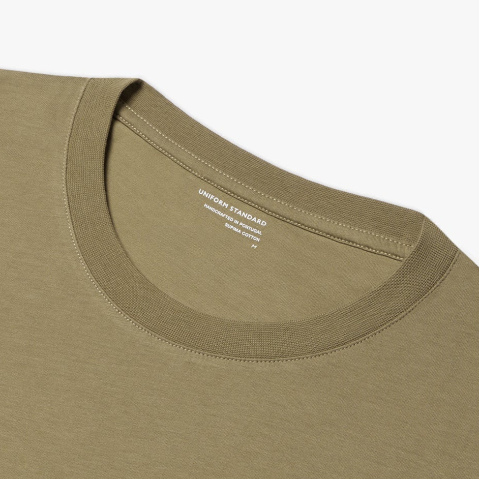Uniform Standard Men's organic cotton minimalist t-shirt in Green