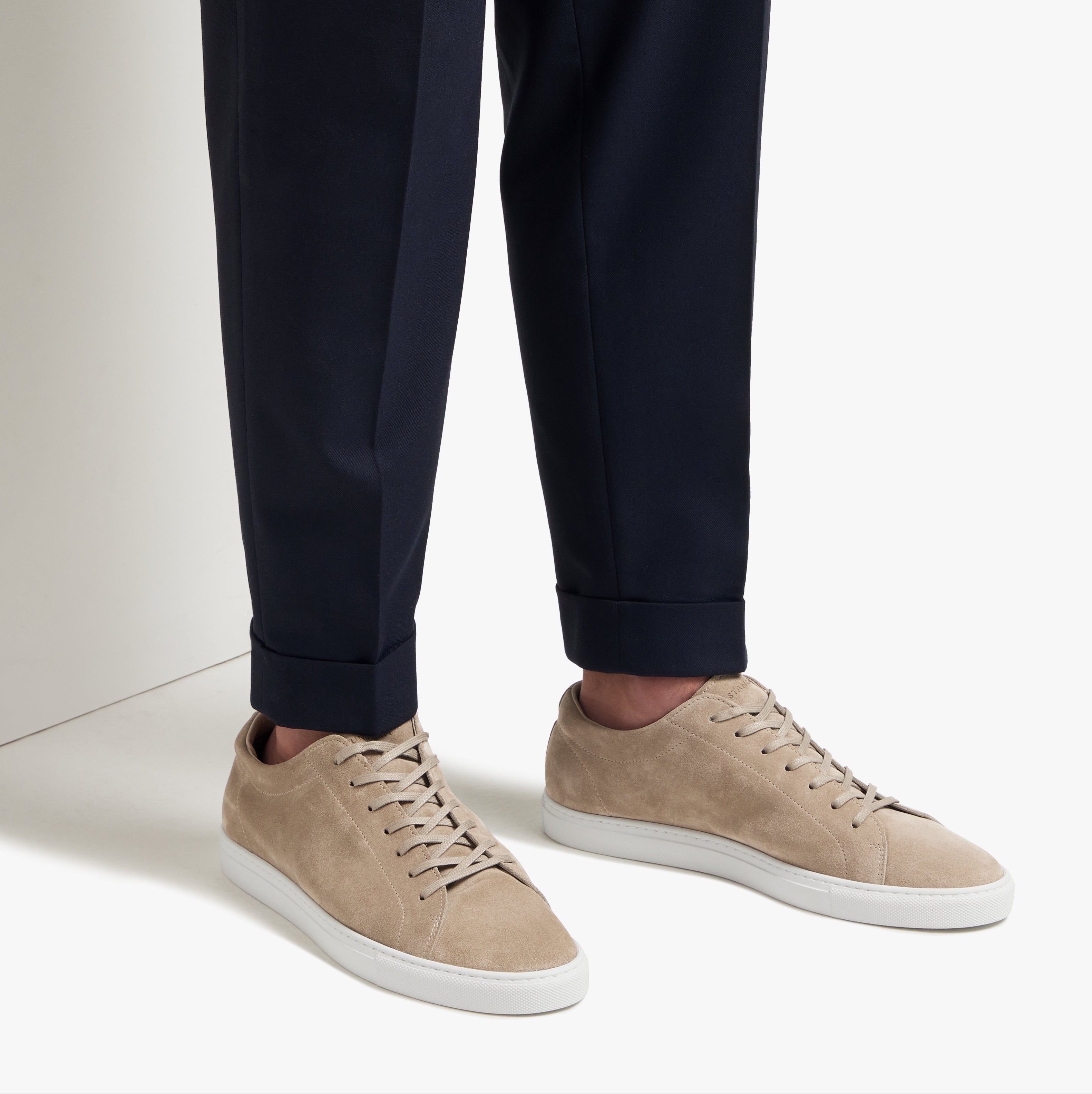 Relaxed Sneaker Sand Suede Mens