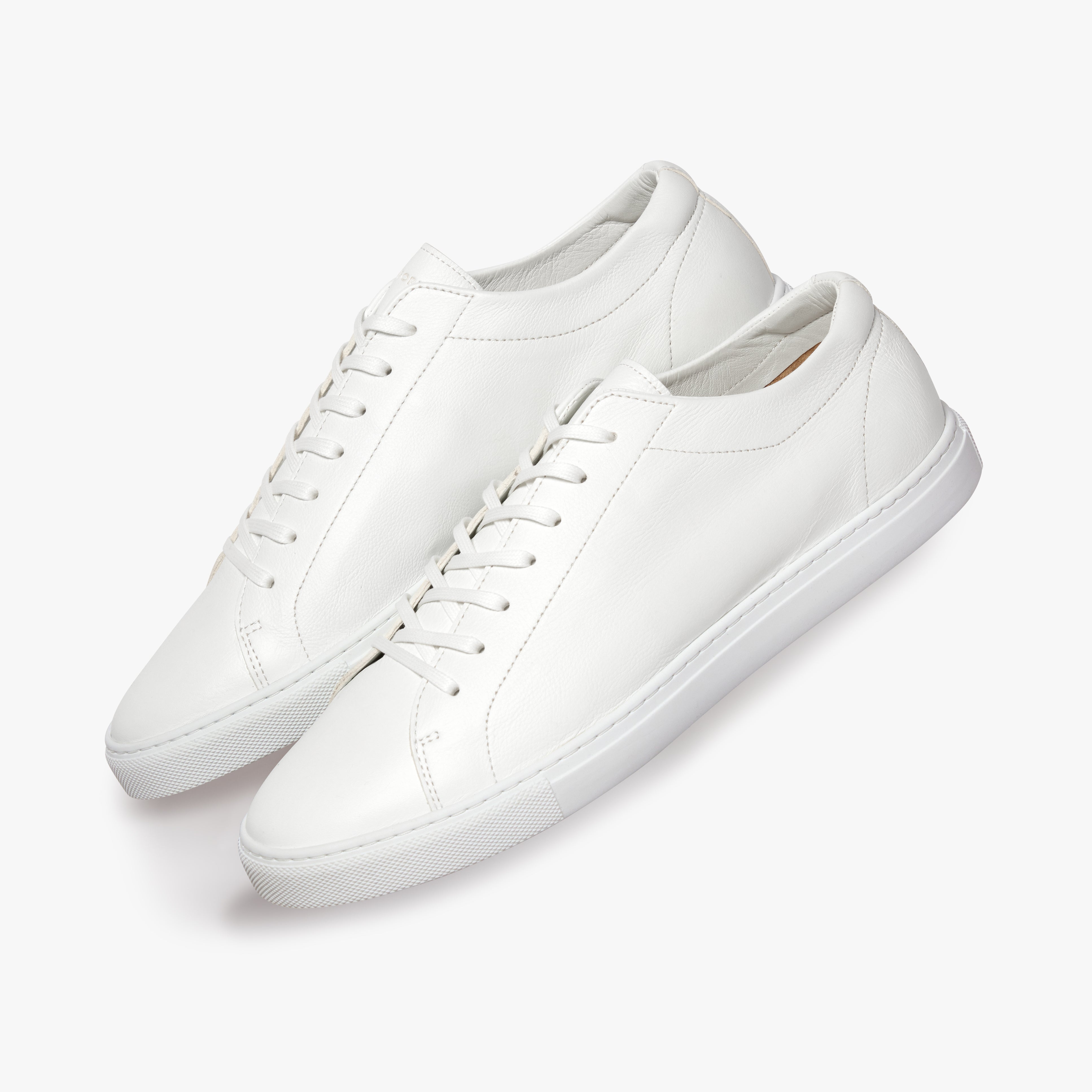 Relaxed Sneaker Triple White Leather Womens