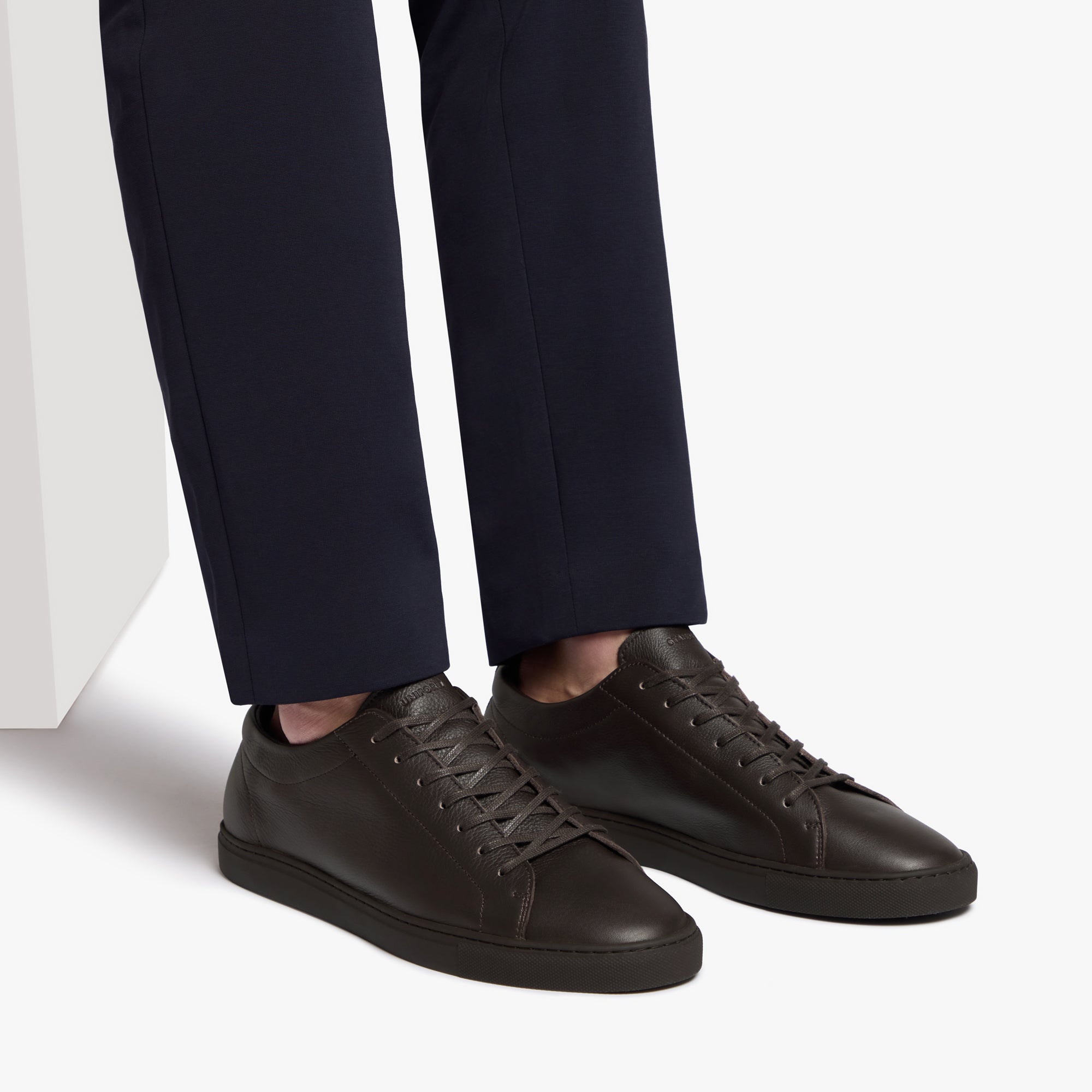 Relaxed Sneaker Triple Espresso Leather Mens