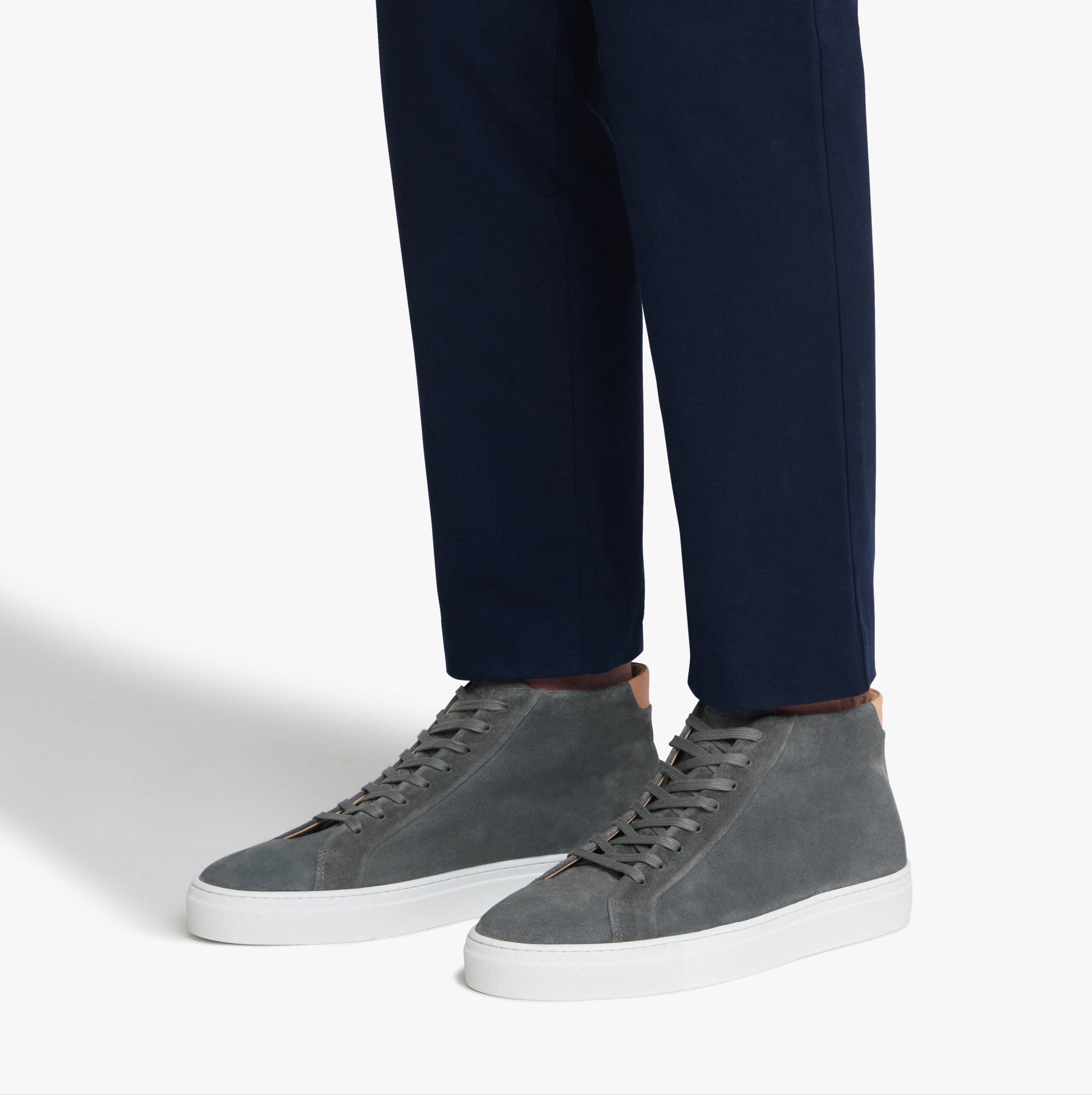 Series 4 Smoke Grey Suede Mens