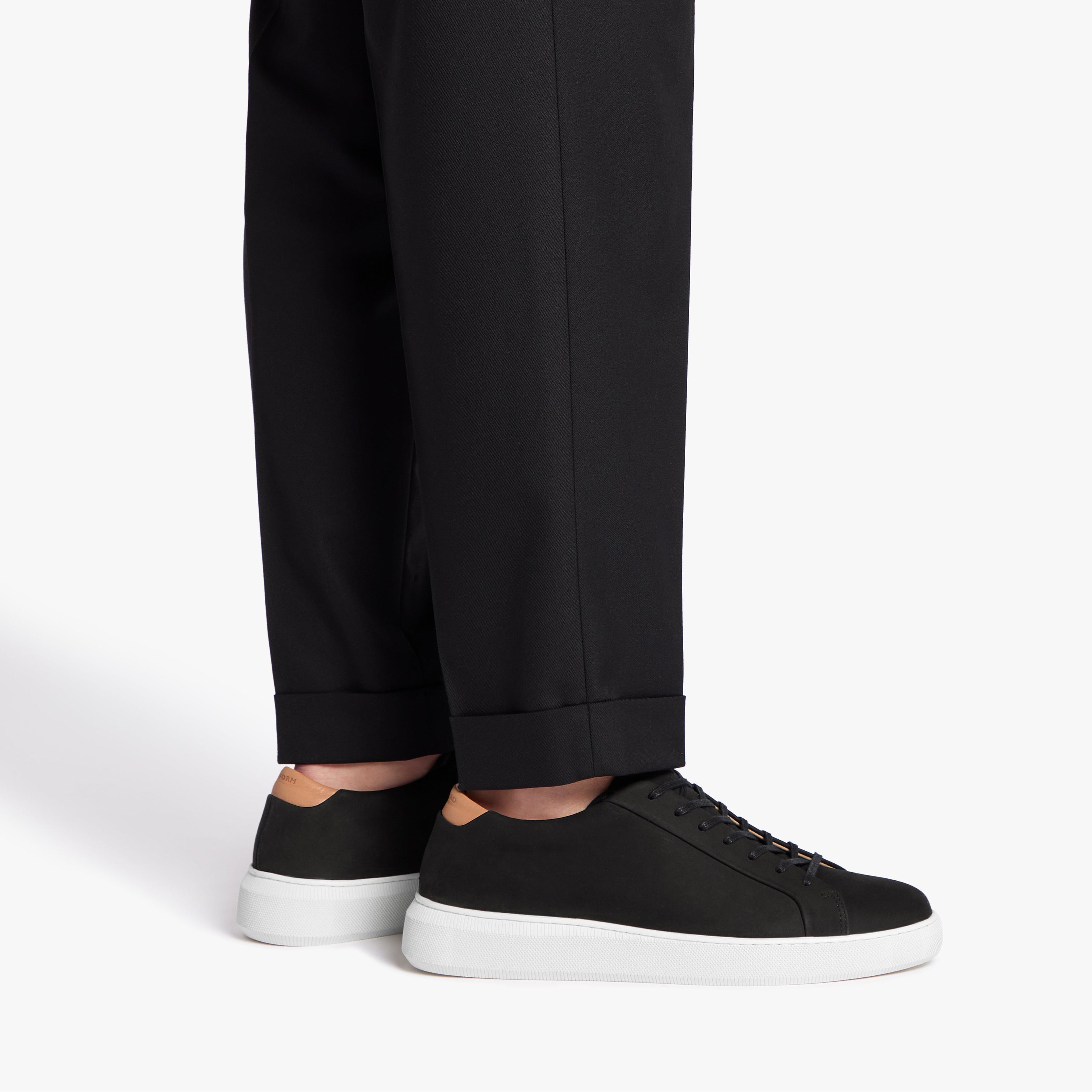 Series 8 Shadow Nubuck Mens