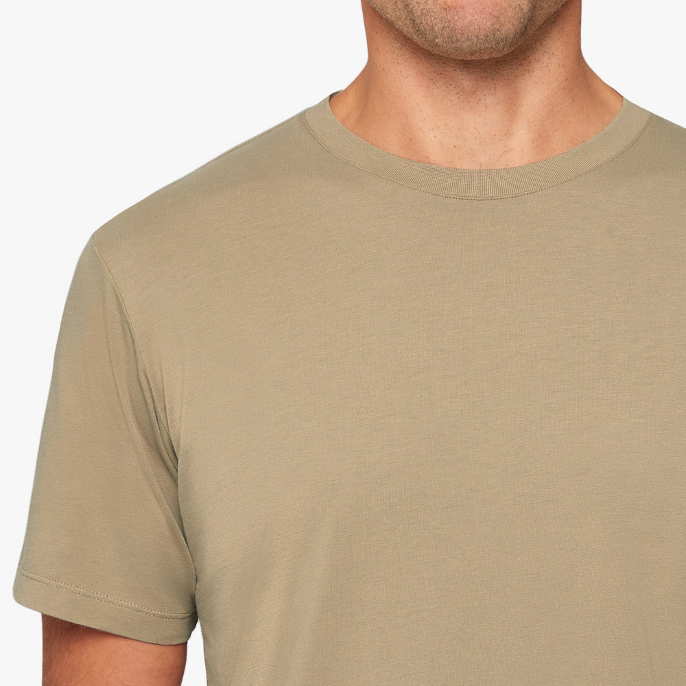 Uniform Standard Men's organic cotton minimalist t-shirt in Brown