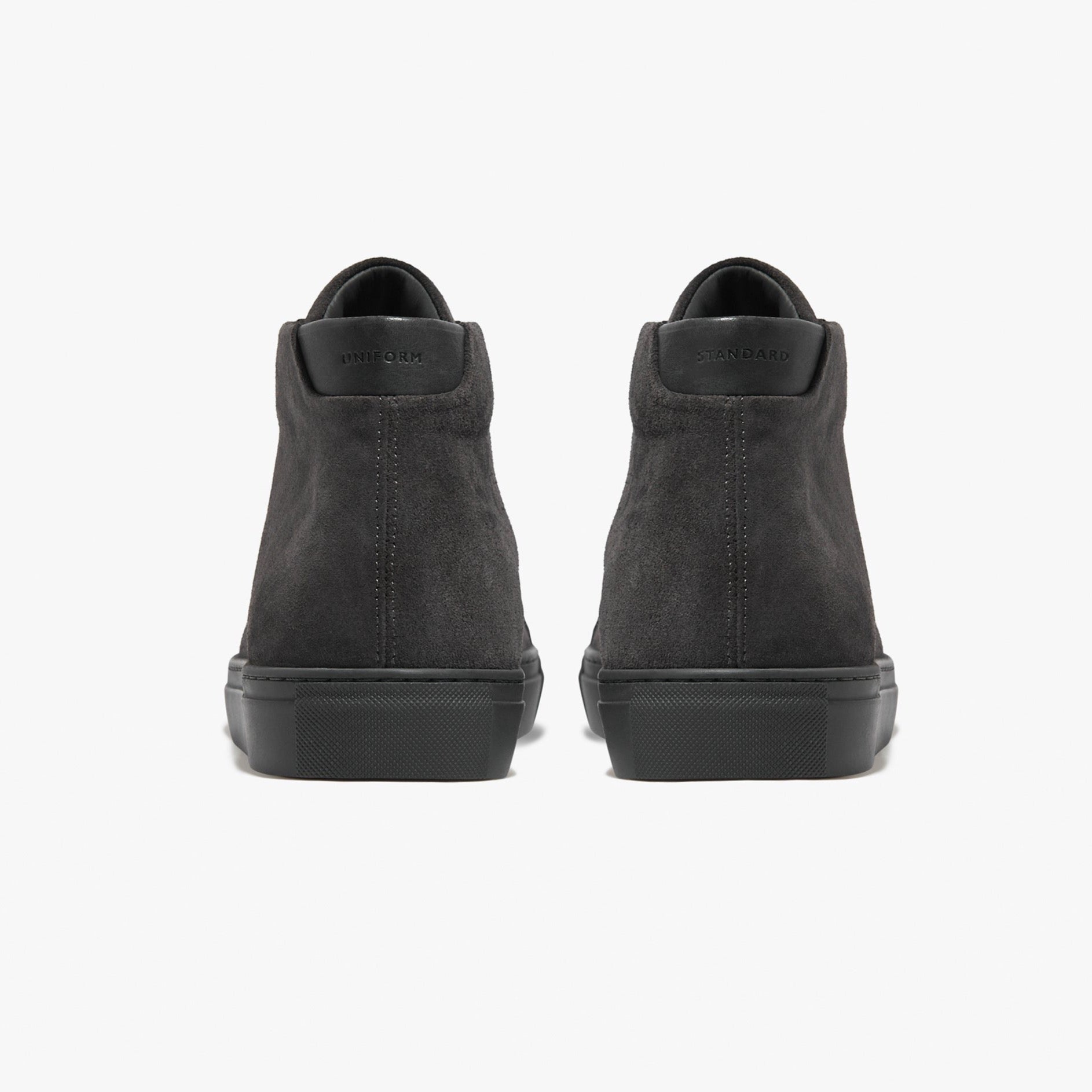 Series 4 Triple Carbon Suede Mens