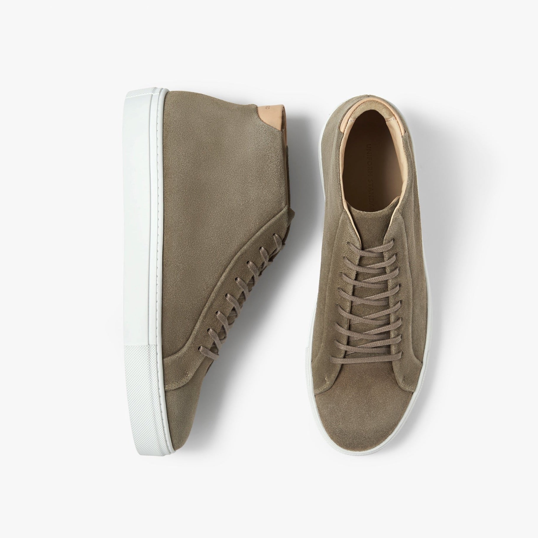 Series 4 Clay Suede Mens