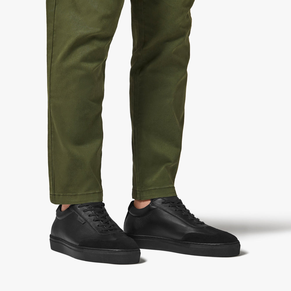 Uniform Standard Men's Series 3 minimalist leather sneaker in Black handcrafted in Portugal