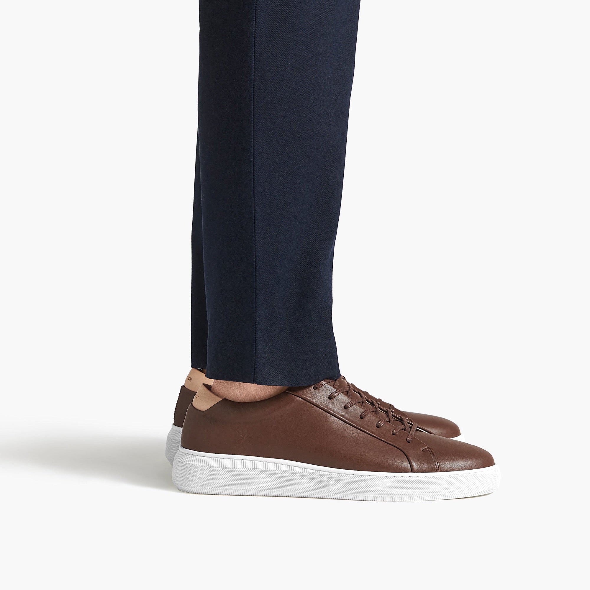 Series 8 Chestnut Leather Mens