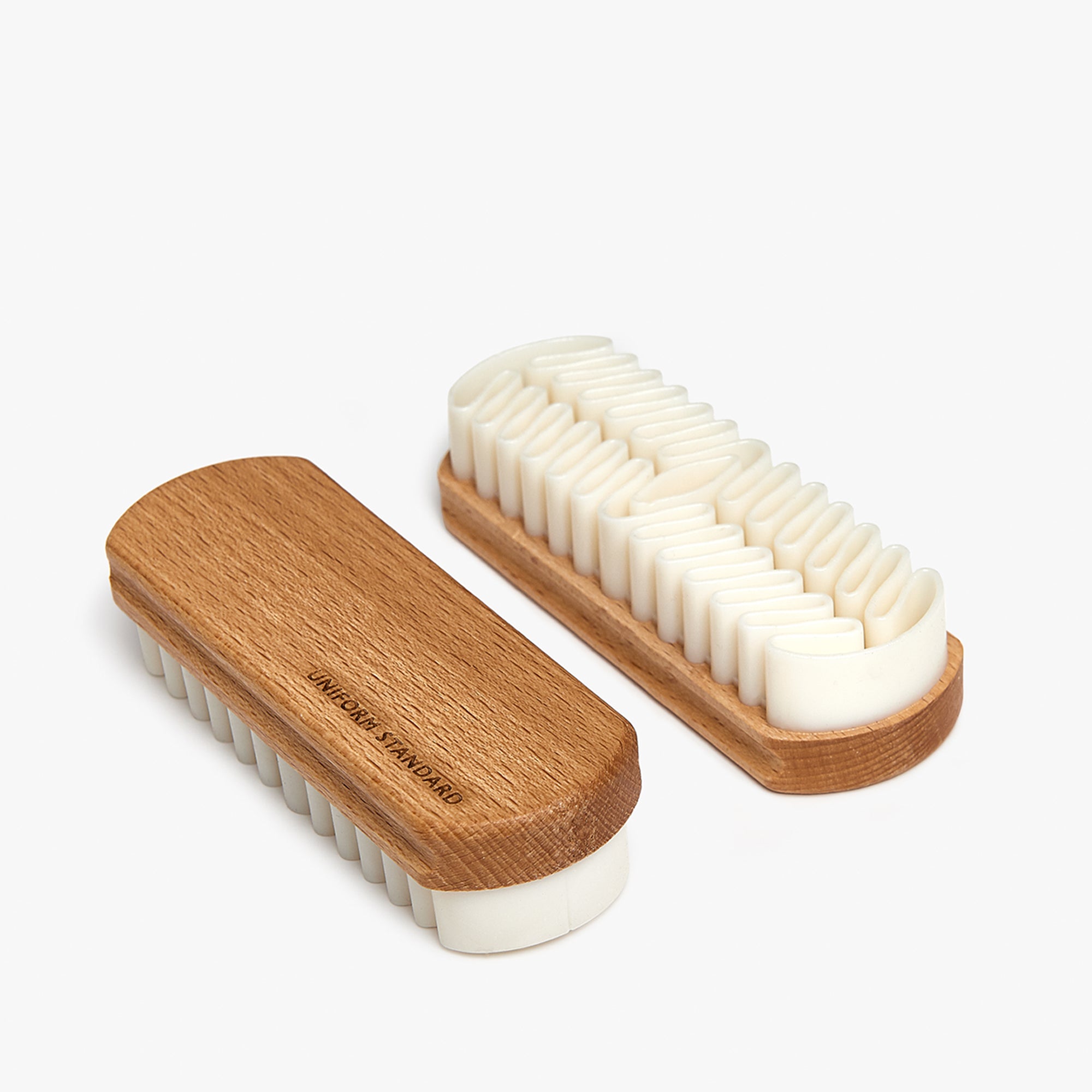 Suede + Nubuck Crepe Brush