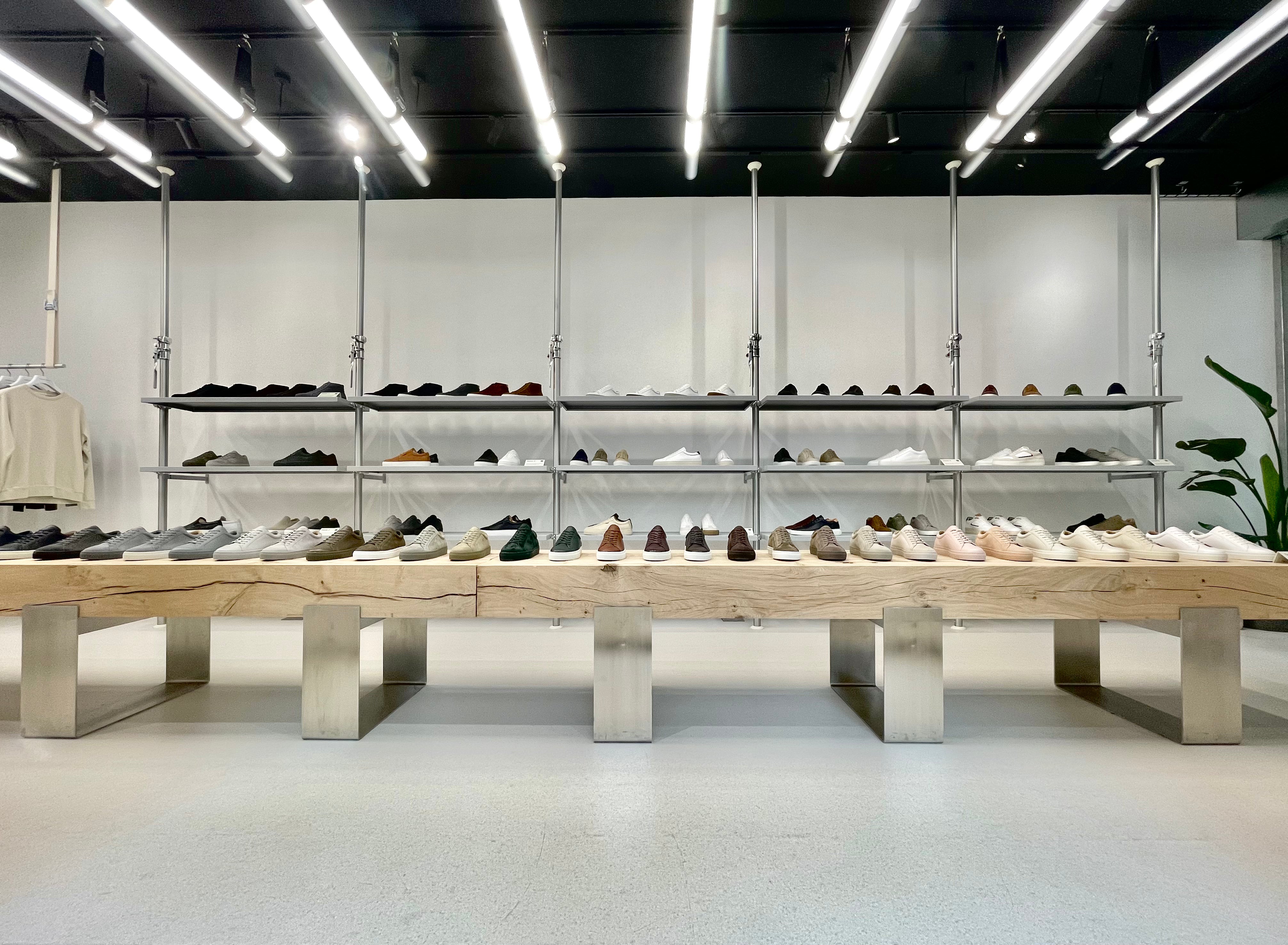 Minimal sales shoe store