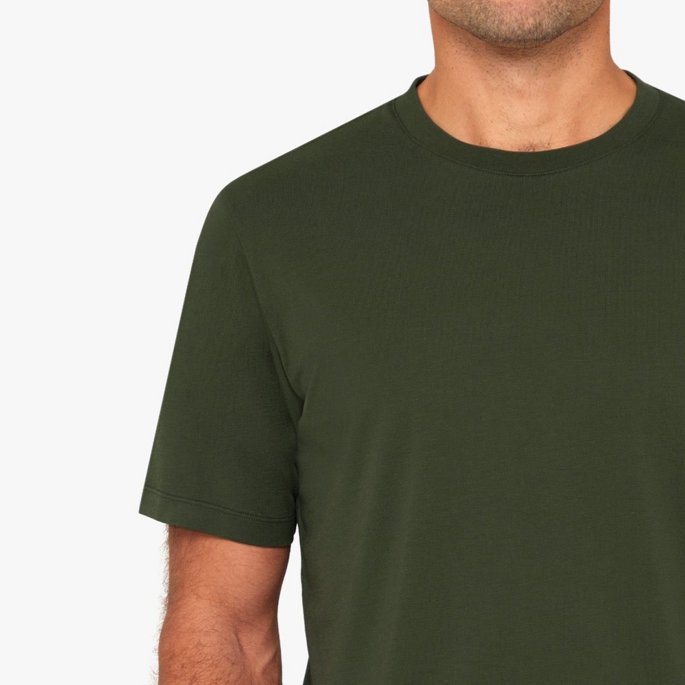 Uniform Standard Men's organic cotton minimalist t-shirt in Green