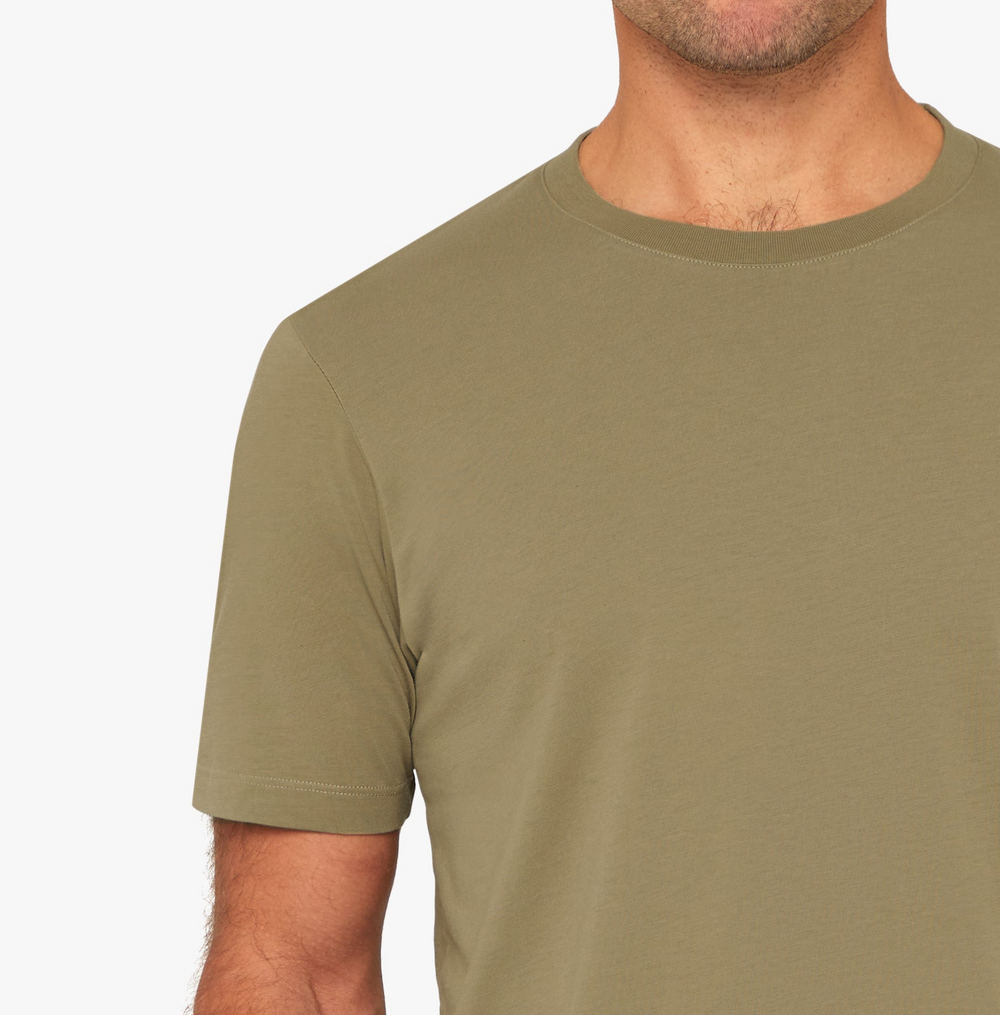 Uniform Standard Men's organic cotton minimalist t-shirt in Green