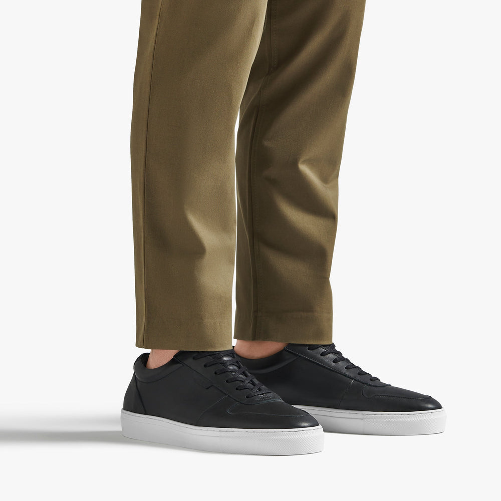 Uniform Standard Men's Series 6 minimalist leather sneaker in Black handcrafted in Portugal