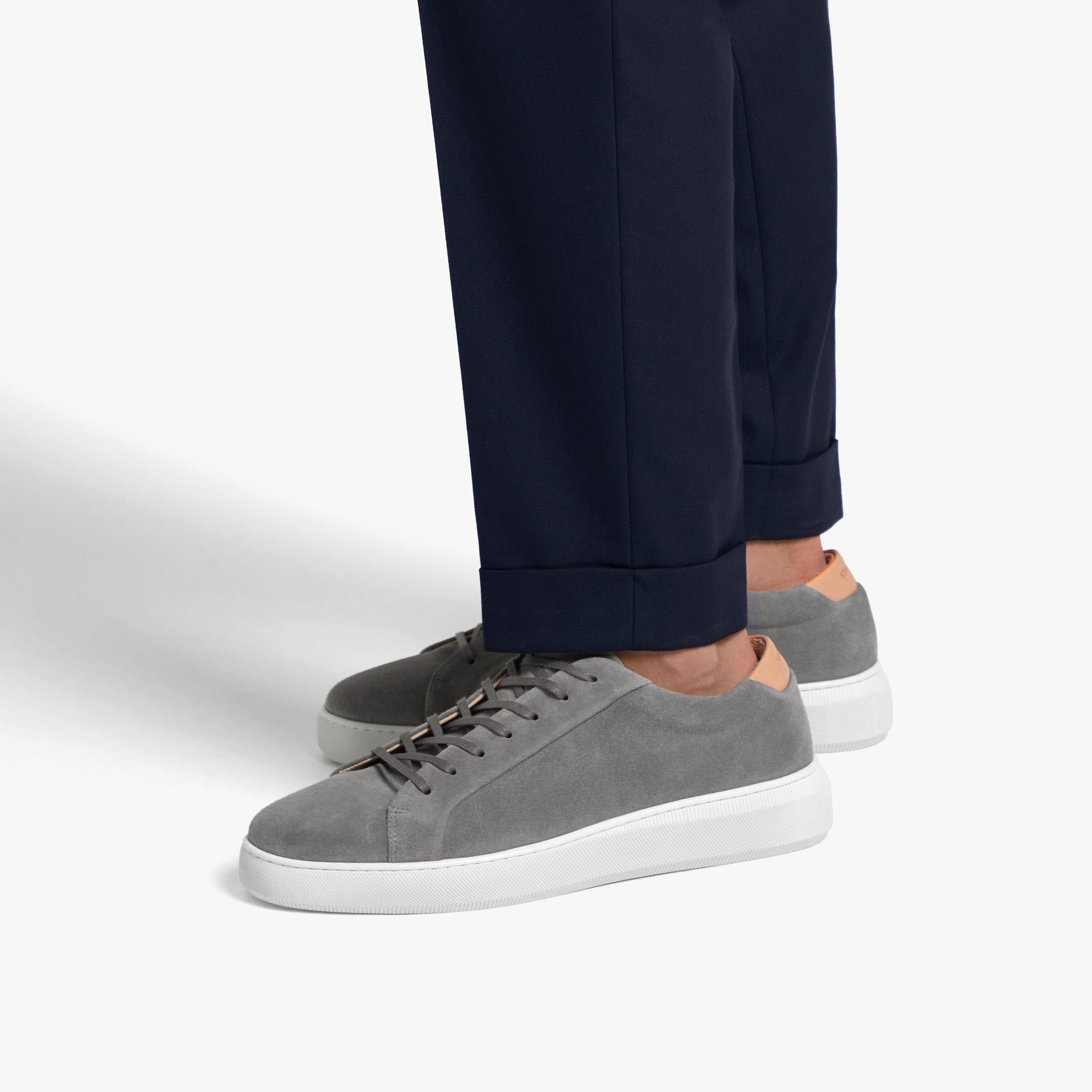 Series 8 Grey Suede Mens