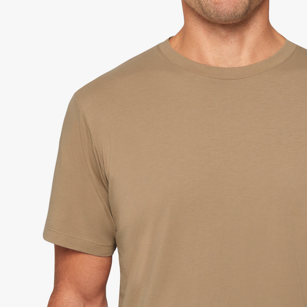 Uniform Standard Men's organic cotton minimalist t-shirt in Brown