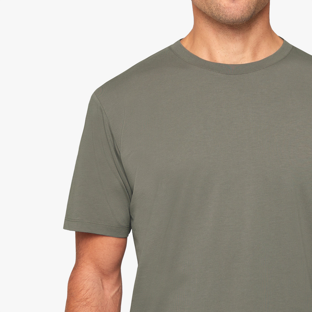 Uniform Standard Men's organic cotton minimalist t-shirt in Green