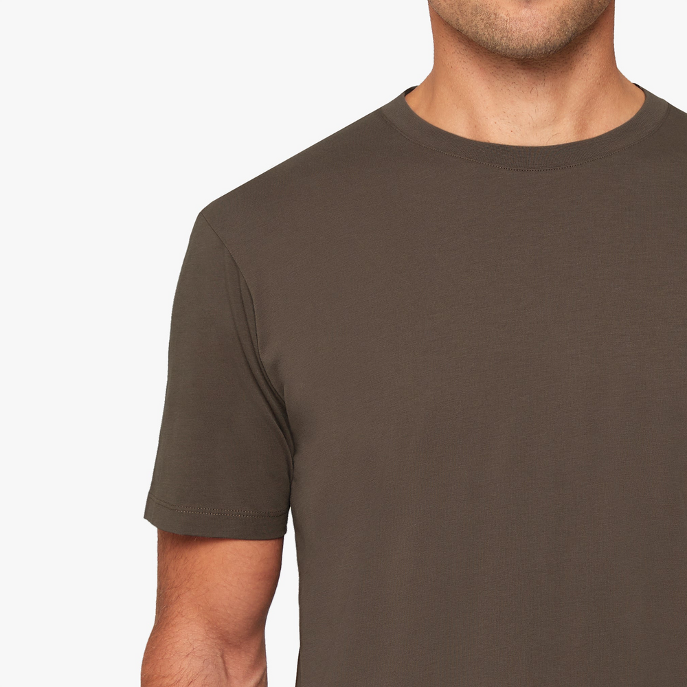 Uniform Standard Men's organic cotton minimalist t-shirt in Brown