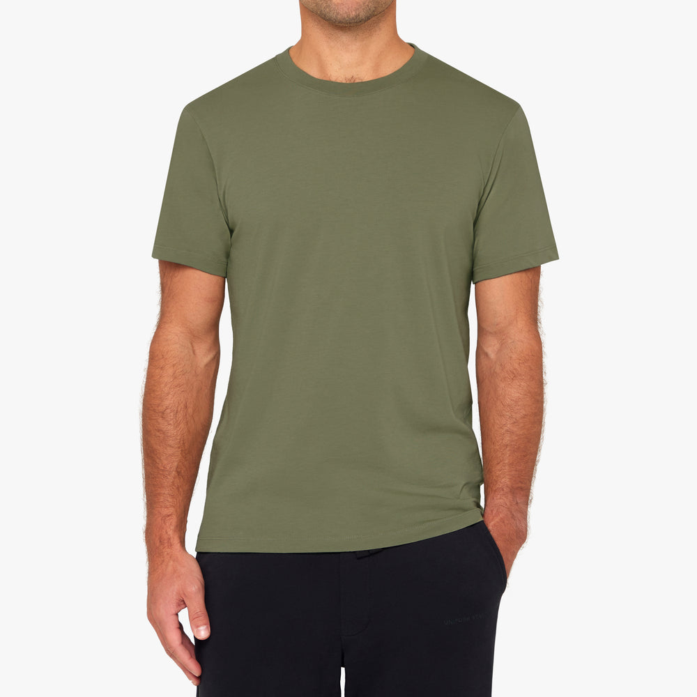 Uniform Standard Men's organic cotton minimalist t-shirt in Green