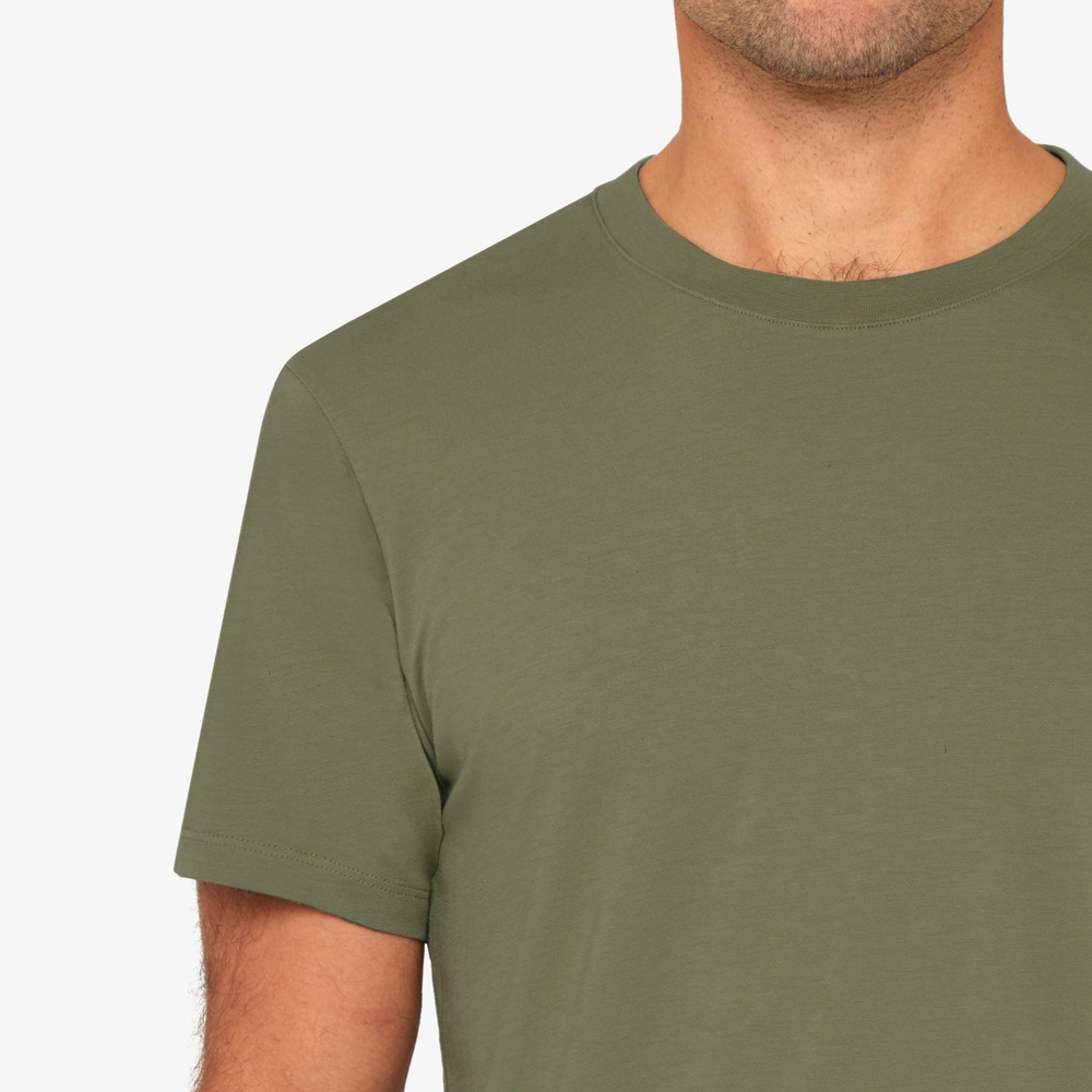 Uniform Standard Men's organic cotton minimalist t-shirt in Green