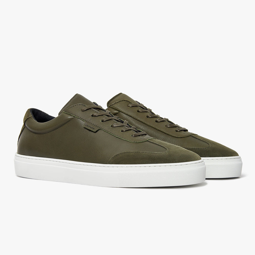 Uniform Standard Men's Series 3 minimalist leather sneaker in Green handcrafted in Portugal